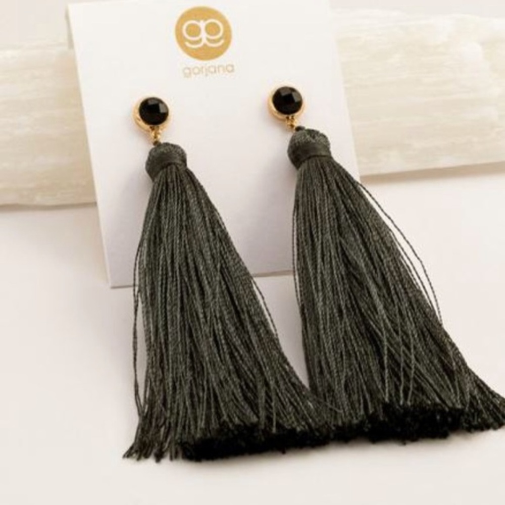 gorjana // slate gray + onyx tulum tassel earrings